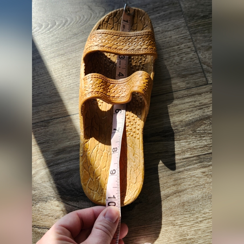 Pali Hawaii Faux Snake Skin Pattern Slip On Mustard Sandal Size 9 - Picture 6 of 8